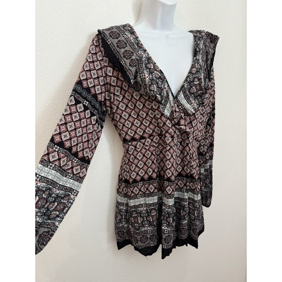 Wild Blue Sadie Robertson Romper Womens Large Ruffled Long Sleeve Boho EUC - Picture 2 of 6